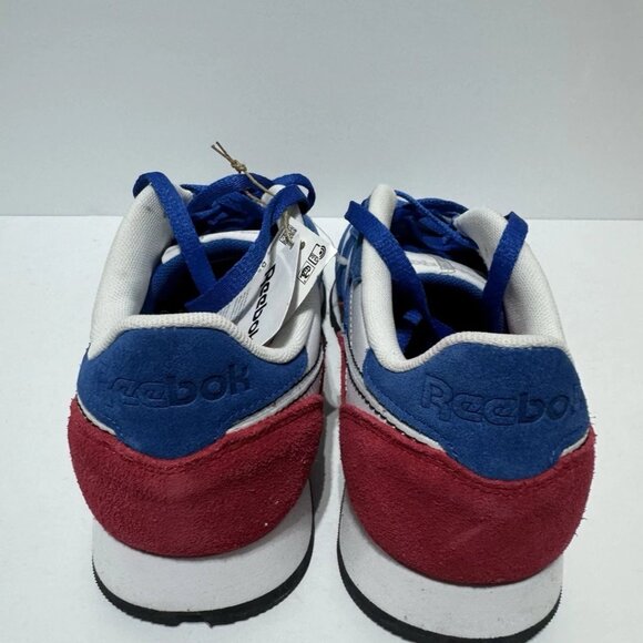 Athletic_Shoes